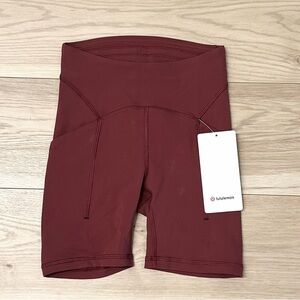 NWT Lululemon Women’s Power Thru High-Rise Short 6"